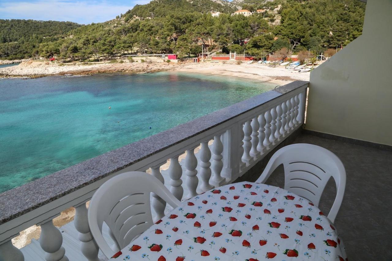 Apartments By The Sea Milna, Hvar - 12244 Exterior foto