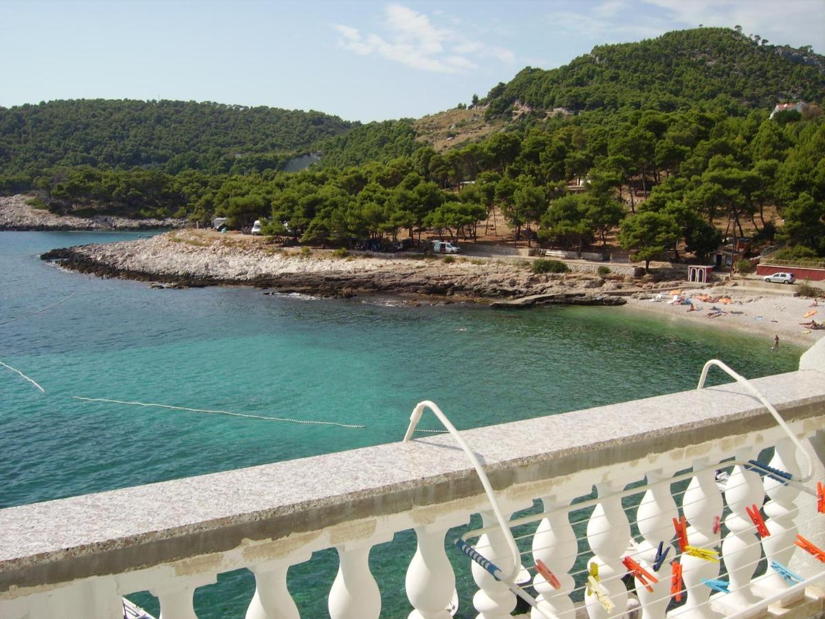 Apartments By The Sea Milna, Hvar - 12244 Exterior foto